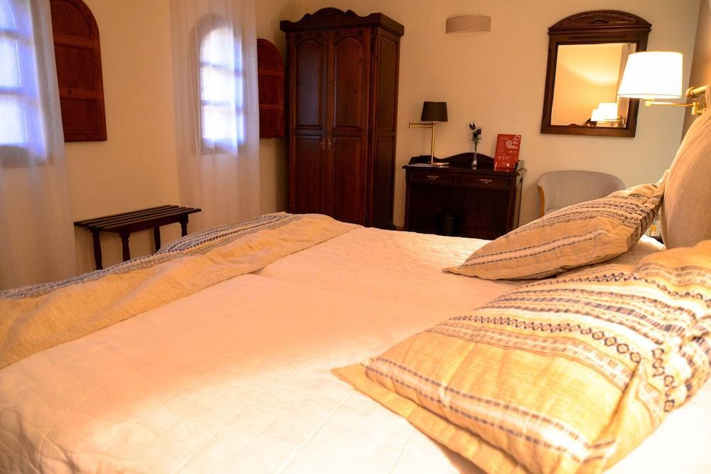 Hotel Cardenal Ram Морелья Экстерьер фото