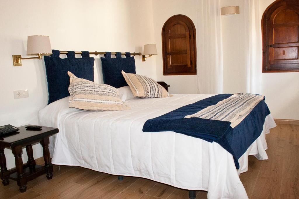 Hotel Cardenal Ram Морелья Номер фото