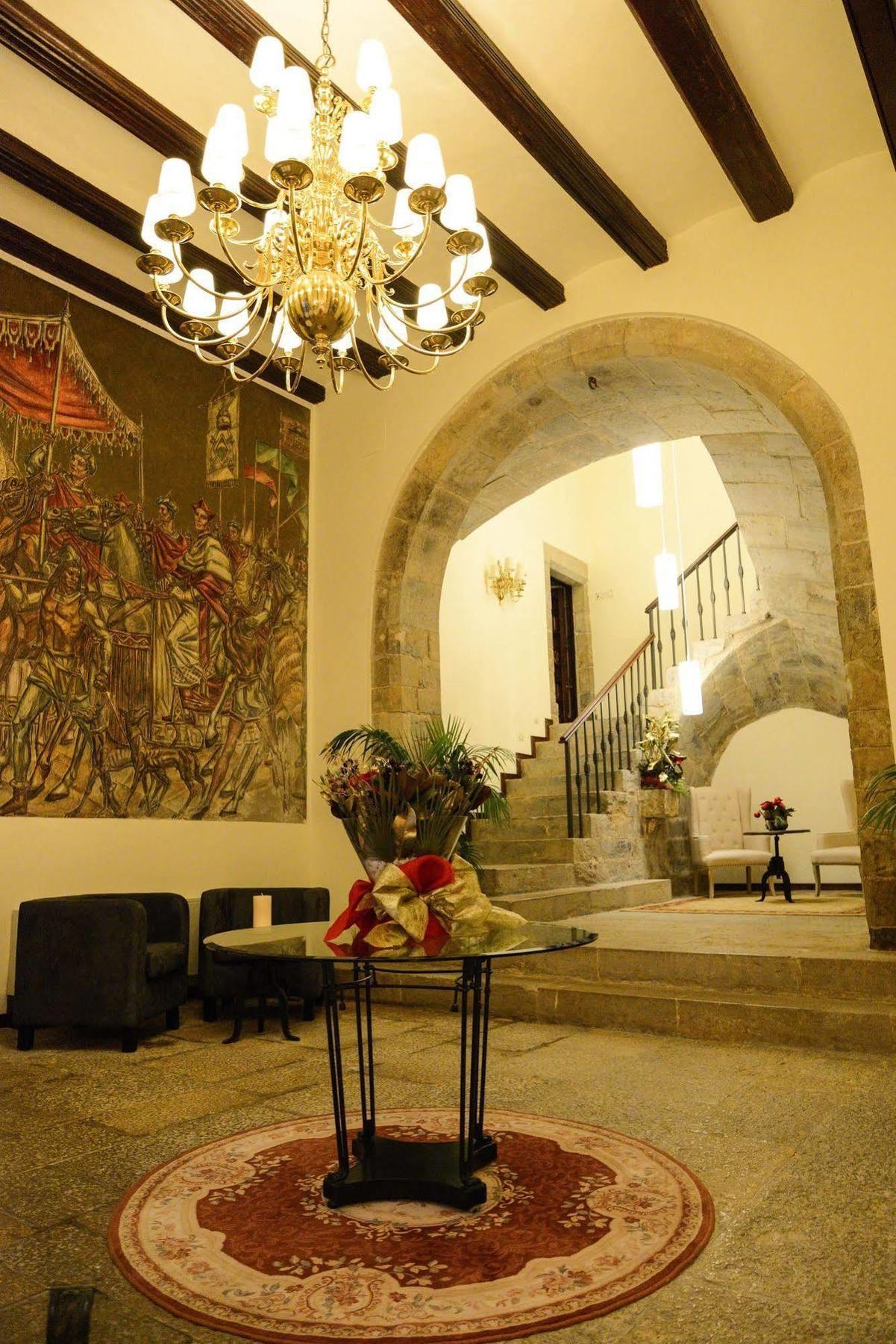 Hotel Cardenal Ram Морелья Экстерьер фото